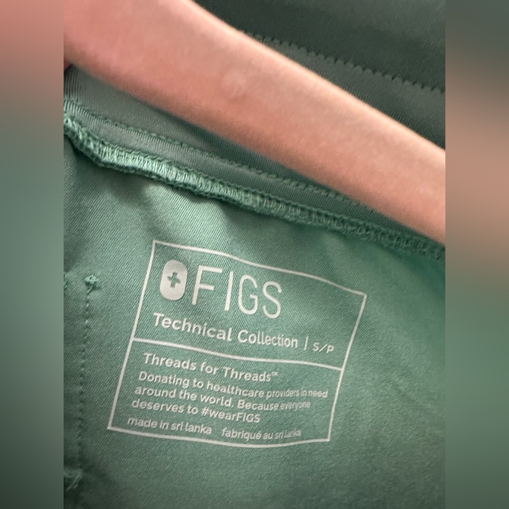 Figs Jade Zamora joggers SP - Picture 2 of 3